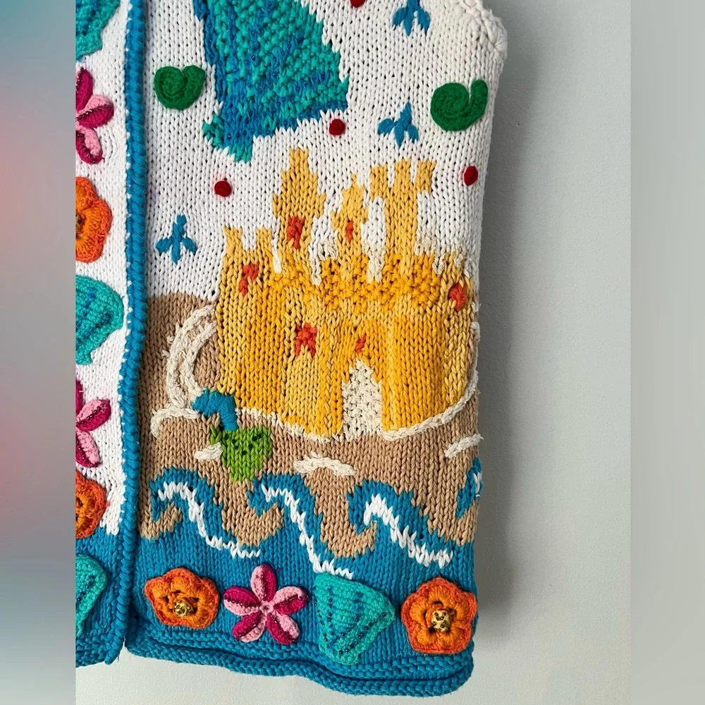 Vintage Eagle’s Eye Hand Knit Beach Themed Vest, Size Small - Picture 5 of 15